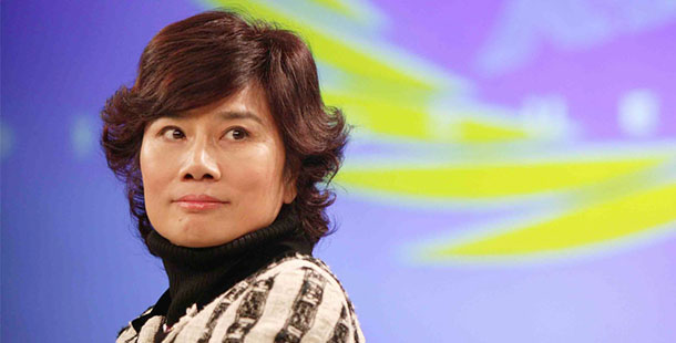 格力集團(tuán)董事長董明珠&mdash;&mdash;始終堅(jiān)持走專業(yè)化的發(fā)展道路，通過自主創(chuàng)新的核心科技，在制冷領(lǐng)域不斷謀求縱深發(fā)展；始終堅(jiān)持為用戶提供節(jié)能、環(huán)保和舒適的產(chǎn)品，不斷改變?nèi)藗兊纳罘绞?，改善人類的生存環(huán)境，創(chuàng)造真正的社會(huì)價(jià)值。