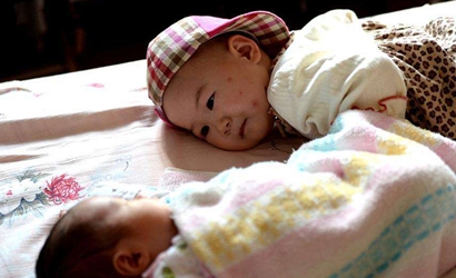 政策放開(kāi)了生不生，二孩難題怎么解？