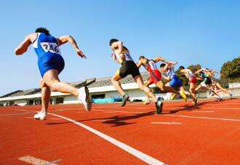 校園跑道最好搞代建制，誰(shuí)中標(biāo)誰(shuí)代建