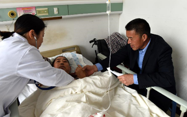 兩會(huì)晨評：看病難該如何解決？