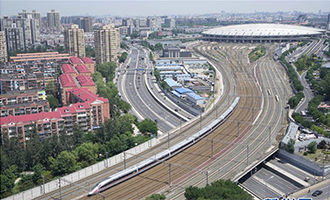 前進，向著偉大復(fù)興的中國夢！&mdash;&mdash;寫在黨的十九大召開之際