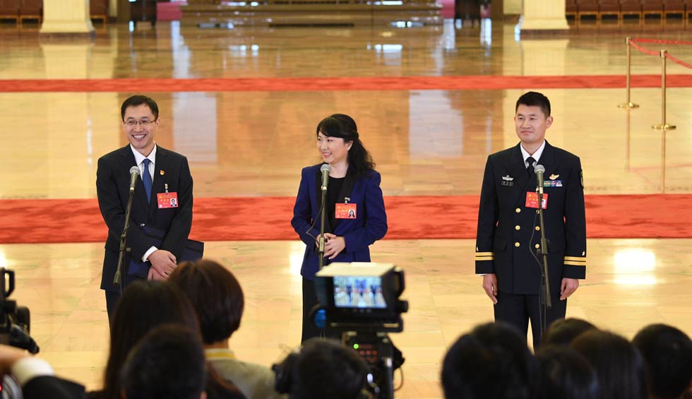 孟祥飛、李媛、曹先建接受采訪