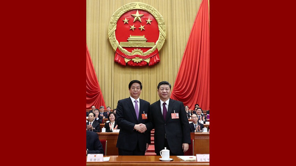 習(xí)近平當(dāng)選國家主席、中央軍委主席