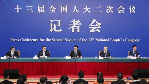 商務(wù)部就&ldquo;促進(jìn)形成強(qiáng)大國(guó)內(nèi)市場(chǎng) 推動(dòng)全方位對(duì)外開放&rdquo;答記者問