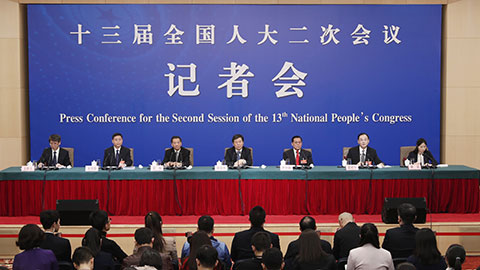 全國(guó)人大相關(guān)負(fù)責(zé)人就&ldquo;人大監(jiān)督工作&rdquo;答記者問