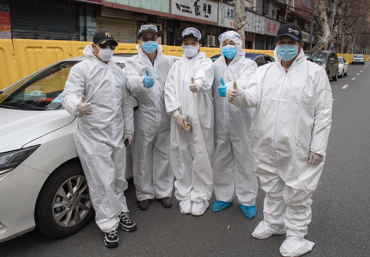 新華社評論員：打贏人民戰(zhàn)爭必須依靠群眾