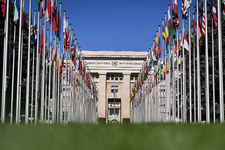 新華社評(píng)論員：擔(dān)當(dāng)歷史責(zé)任，共創(chuàng)歷史偉業(yè)&mdash;&mdash;評(píng)習(xí)近平主席在第七十五屆聯(lián)合國(guó)大會(huì)一般性辯論上的重要講話(huà)