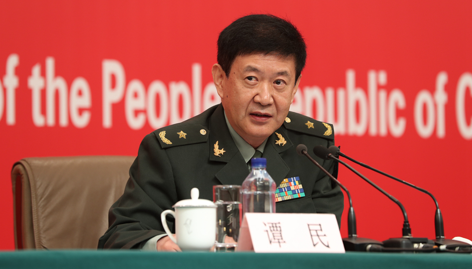 閱兵聯(lián)合指揮部辦公室常務(wù)副主任、中國人民解放軍中部戰(zhàn)區(qū)副參謀長