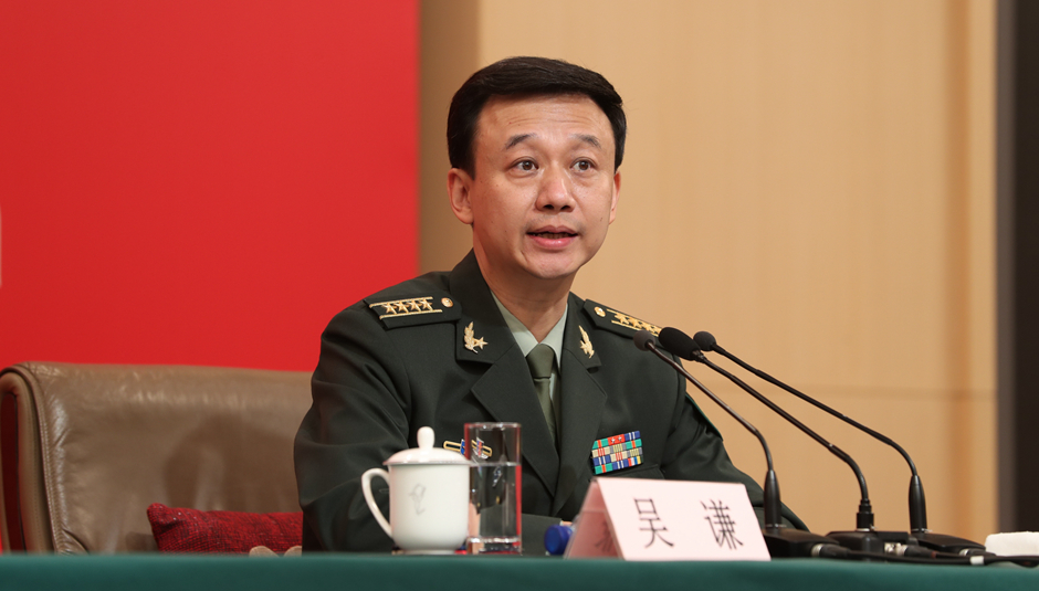 國防部新聞局局長、國防部新聞發(fā)言人吳謙大校介紹相關(guān)情況
