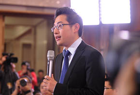 經(jīng)濟(jì)日?qǐng)?bào)、中國經(jīng)濟(jì)網(wǎng)記者提問