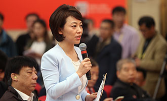 中央電視臺、中國國際電視臺記者提問