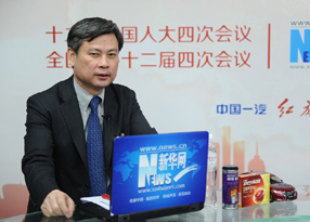 伍躍時(shí)做客新華網(wǎng)兩會(huì)訪(fǎng)談直播間