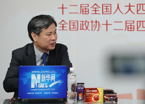 訪(fǎng)談進(jìn)行中