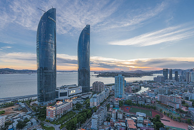 人民日?qǐng)?bào)評(píng)論員：國(guó)家強(qiáng)大、民族復(fù)興、兩岸統(tǒng)一是歷史大勢(shì)