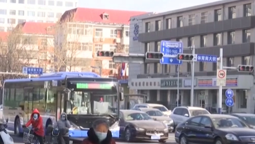 河北石家莊：公交車(chē)逐步恢復(fù) 中高風(fēng)險(xiǎn)區(qū)暫不?？? /></a>
<div   id=