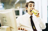 【健康解碼】職場(chǎng)&ldquo;過勞肥&rdquo;，你中招了嗎？