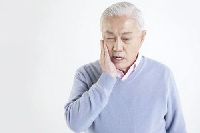 【健康解碼】牙疼的時(shí)候喝冰啤酒會(huì)緩解牙痛嗎？