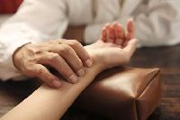 【健康解碼】中醫(yī)藥如何治療股骨頭壞死？