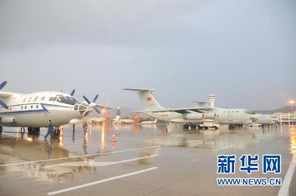 (搜尋馬航370航班·圖文互動(dòng))(3)中國(guó)空軍3架運(yùn)輸機(jī)抵達(dá)馬來西亞 將展開海外搜救行動(dòng)