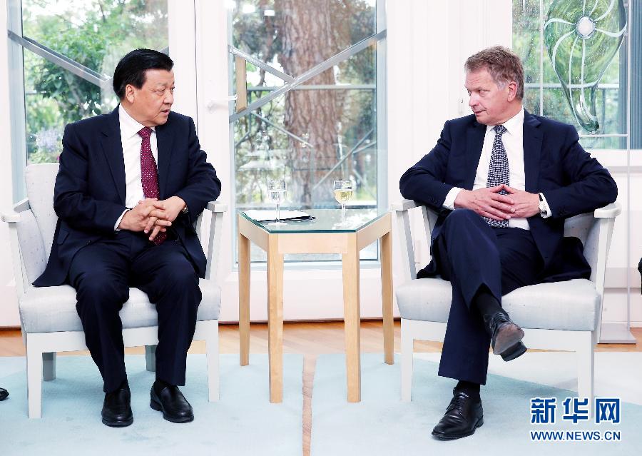 6月12日，中共中央政治局常委、中央書記處書記劉云山在赫爾辛基會(huì)見芬蘭總統(tǒng)尼尼斯特。 新華社記者姚大偉攝 