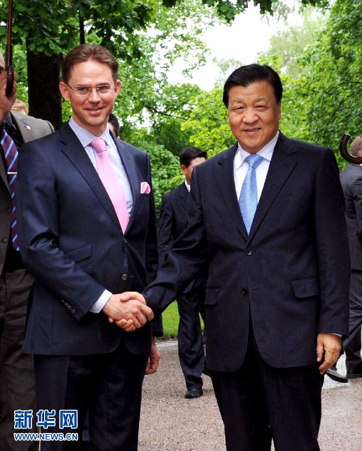 6月12日，中共中央政治局常委、中央書記處書記劉云山在赫爾辛基會見芬蘭總理卡泰寧。 新華社記者饒愛民攝