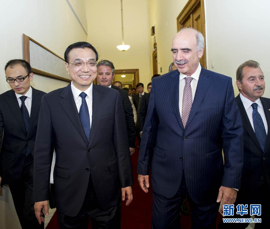 6月19日，國務院總理李克強在希臘議會大廈會見希臘議長米馬拉基斯。新華社記者 王曄 攝