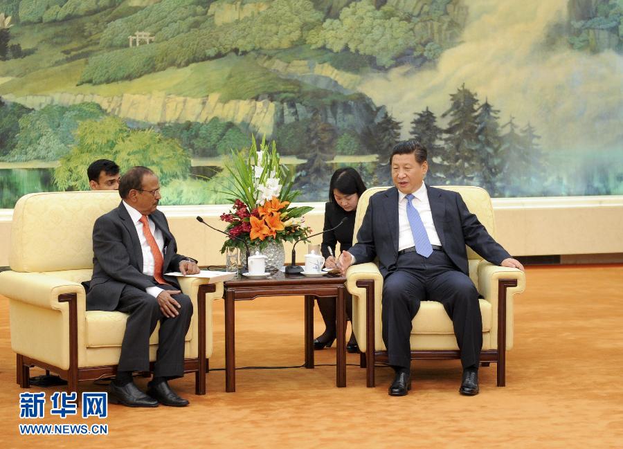 9月9日，國家主席習(xí)近平在北京人民大會堂會見印度總理特使、國家安全顧問多瓦爾。 新華社記者 張鐸 攝