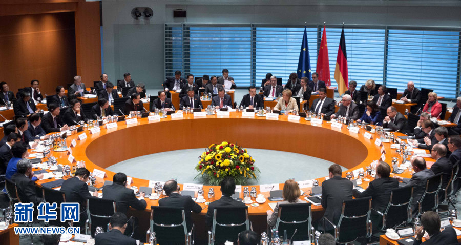 10月10日，中國國務院總理李克強在柏林與德國總理默克爾共同主持第三輪中德政府磋商。 新華社記者 李學仁 攝 