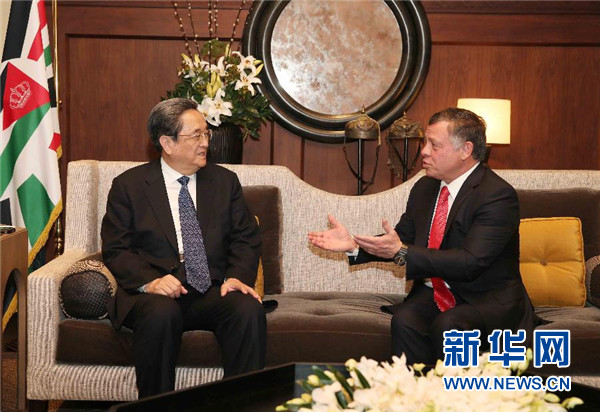 11月9日，正在約旦進(jìn)行正式友好訪問的全國政協(xié)主席俞正聲在安曼會(huì)見約旦國王阿卜杜拉二世。 新華社記者 劉衛(wèi)兵 攝 