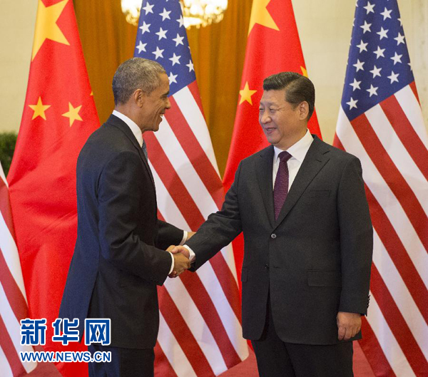 11月12日，國家主席習(xí)近平在北京人民大會(huì)堂舉行歡迎儀式，歡迎美國總統(tǒng)奧巴馬對(duì)中國進(jìn)行國事訪問。 新華社記者 李學(xué)仁 攝