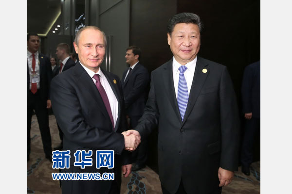 11月15日，國家主席習(xí)近平在土耳其安塔利亞會(huì)見俄羅斯總統(tǒng)普京。 新華社記者馬占成攝