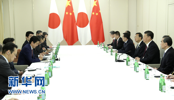 7月8日，國家主席習近平應約在漢堡會見日本首相安倍晉三。新華社記者 馬占成 攝