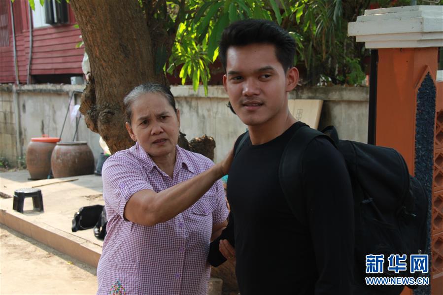 （國(guó)際&middot;&ldquo;一帶一路&rdquo;高峰論壇&middot;圖文互動(dòng)）（3）通訊：泰國(guó)青年阿努帕的火車(chē)司機(jī)夢(mèng)