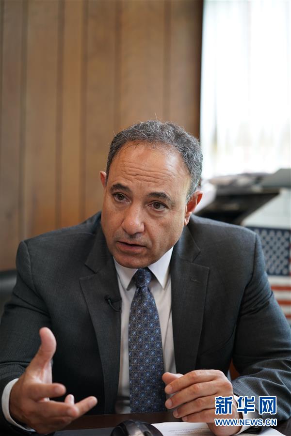 （國(guó)際&middot;圖文互動(dòng)）（1）通訊：安全、好用、實(shí)惠&mdash;&mdash;美國(guó)電信運(yùn)營(yíng)商的華為親體驗(yàn)