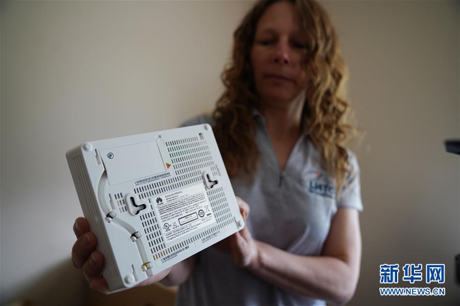 （國(guó)際&middot;圖文互動(dòng)）（2）通訊：安全、好用、實(shí)惠&mdash;&mdash;美國(guó)電信運(yùn)營(yíng)商的華為親體驗(yàn)