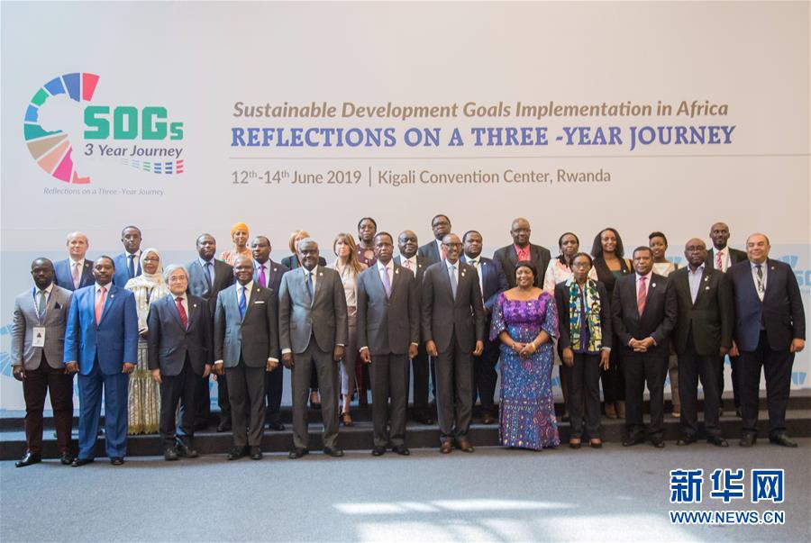 (國際)(3)盧旺達(dá)總統(tǒng)發(fā)布報(bào)告稱非洲實(shí)現(xiàn)可持續(xù)發(fā)展目標(biāo)面臨四大問題