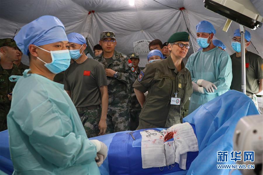 （國際）（3）多國軍官觀摩中德&ldquo;聯(lián)合救援-2019&rdquo;衛(wèi)勤實兵聯(lián)合演習(xí)