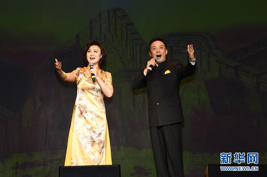 (XHDW)(2)“親情中華”慰?jī)S演出走進(jìn)意大利雷焦艾米利亞