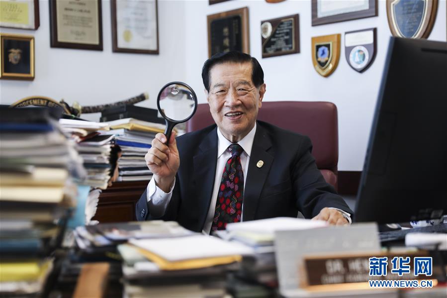 （國際&middot;圖文互動）（1）專訪：&ldquo;中國共產(chǎn)黨做對了！&rdquo;&mdash;&mdash;訪美籍華裔刑事鑒識專家李昌鈺