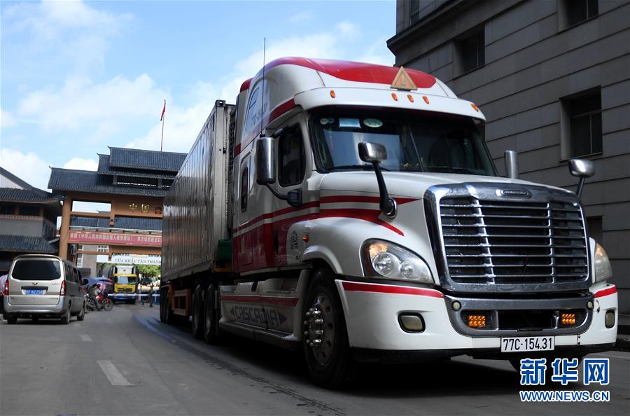 （新華全媒頭條&middot;圖文互動(dòng)）（14）東盟成為中國(guó)第二大貿(mào)易伙伴釋放哪些信號(hào)？