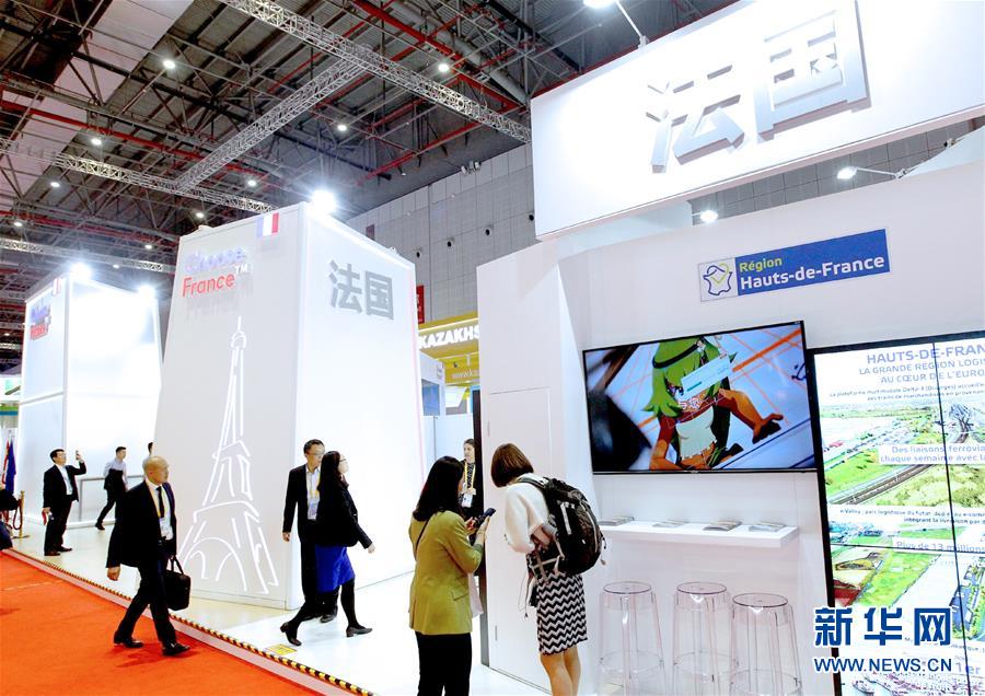 (新華全媒頭條·圖文互動(dòng))(1)共襄盛舉 共享未來——與會(huì)人士熱議習(xí)近平主席在第二屆中國國際進(jìn)口博覽會(huì)上的主旨演講