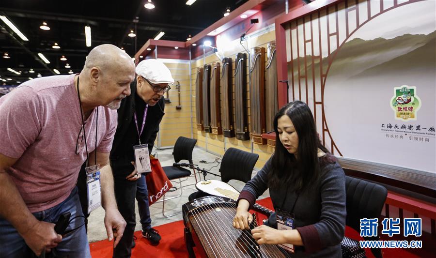 （國(guó)際&middot;圖文互動(dòng)）（2）通訊：中國(guó)樂器在美國(guó)樂器展上&ldquo;奏響強(qiáng)音&rdquo;