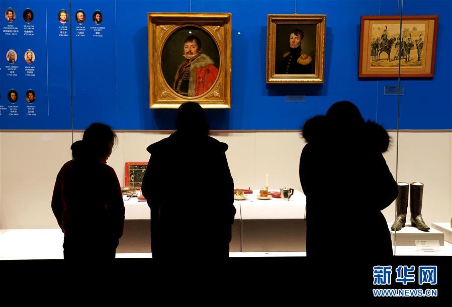 (圖文互動)(2)254件法國拿破侖時期文物走進(jìn)河南鄭州