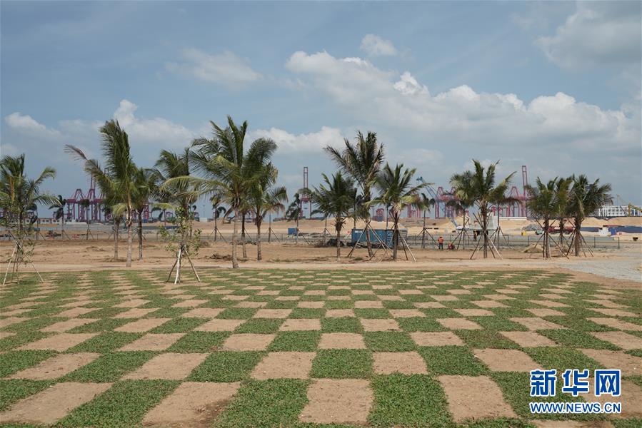 （國際&middot;圖文互動(dòng)）（2）通訊：春節(jié)，&ldquo;是工期而不是假期&rdquo;&mdash;&mdash;記科倫坡港口城的中國建設(shè)者