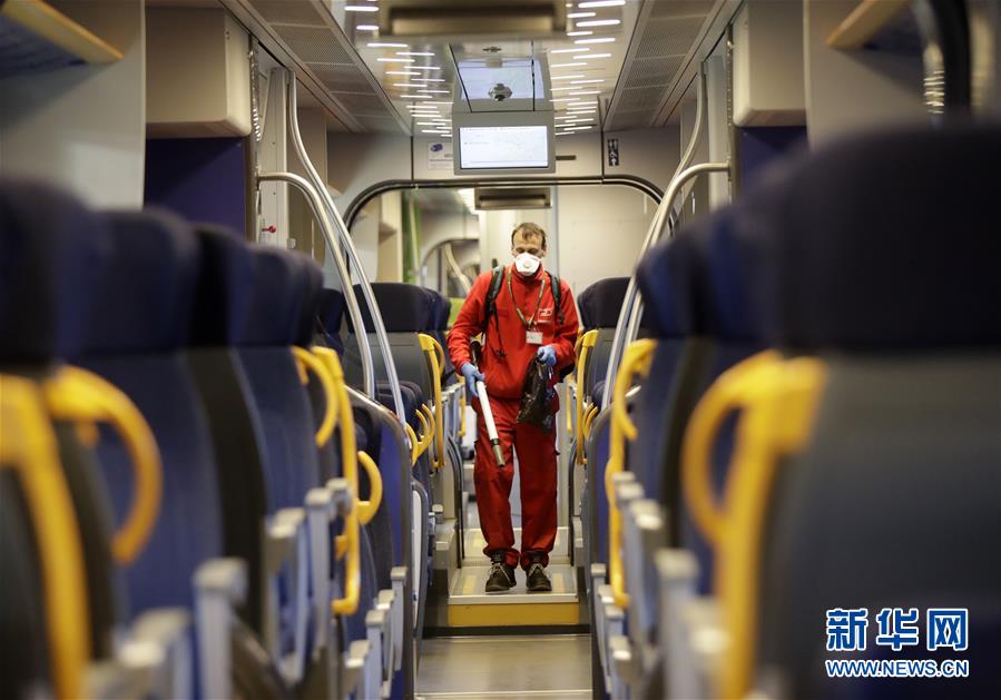 (新華全媒頭條·圖文互動(dòng))(12)眾志所趨 心手相牽——抗擊疫情“全球觀(guān)”