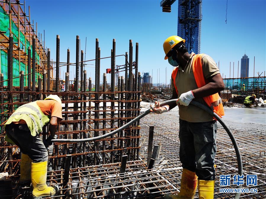 (海外抗疫故事·圖文互動(dòng))(3)通訊:老阮和他的中企工友復(fù)工記