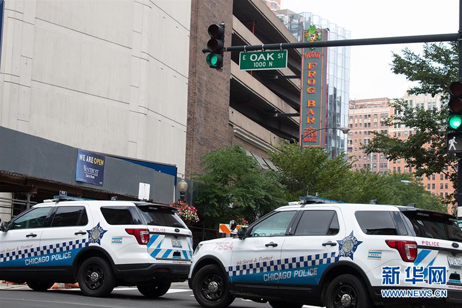 (國(guó)際)(2)美國(guó)芝加哥發(fā)生大規(guī)模暴力搶劫事件