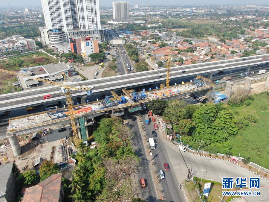 (國(guó)際)(2)雅萬(wàn)高鐵又一剛構(gòu)連續(xù)梁合龍