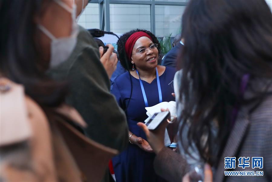 (圖文互動(dòng))(6)“中國(guó)承諾從不落空”——記非洲使節(jié)參觀國(guó)藥集團(tuán)了解新冠疫苗研發(fā)