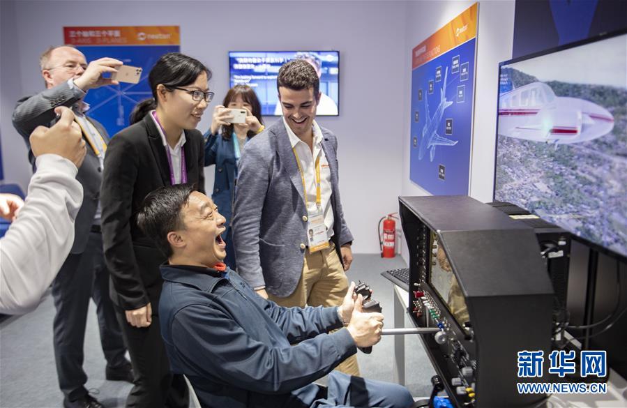 （新華全媒頭條&middot;圖文互動）（7）萬里寫入胸懷間&mdash;&mdash;記習(xí)近平主席三屆進(jìn)博會主旨演講